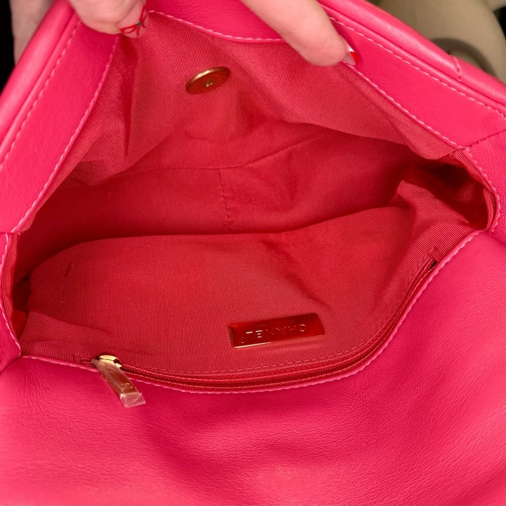 EUC CHANEL 19 Quilted Lambskin Leather Flap Bag in Shiny Pink